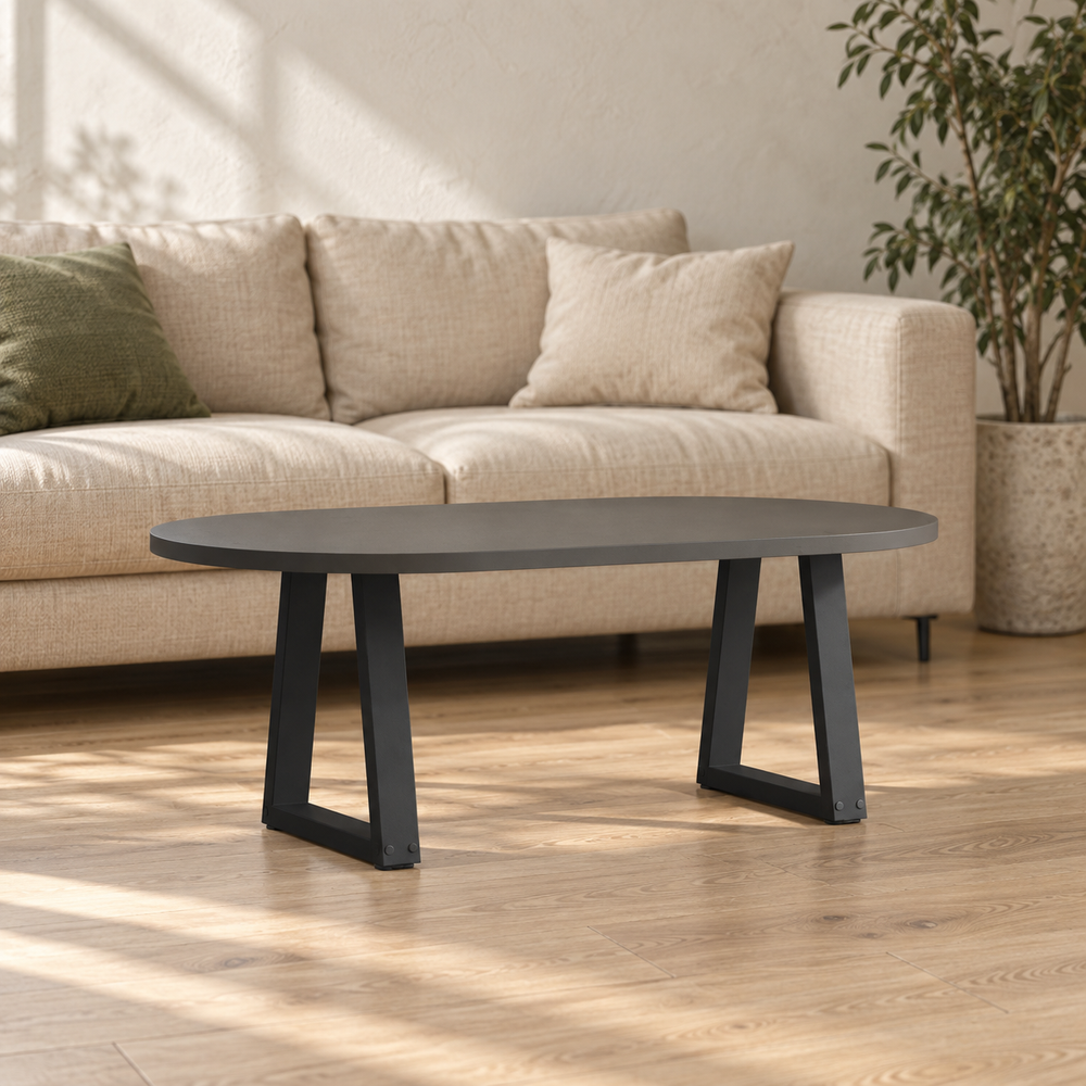 Table basse sur pieds en V 38 × 42 cm en acier dans un salon
