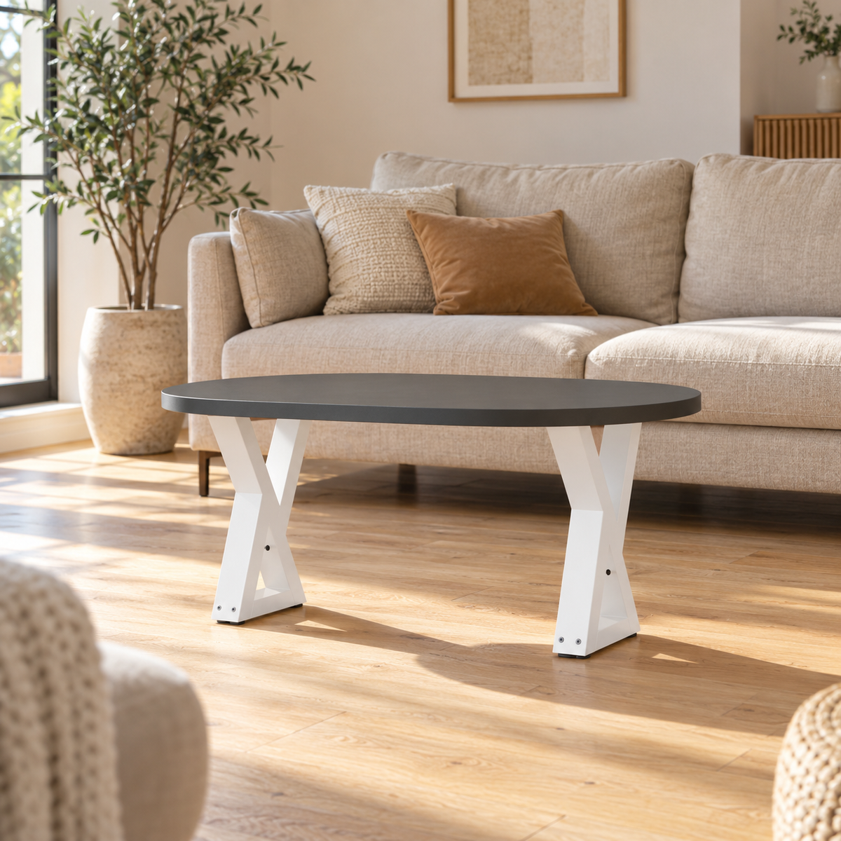 Pieds de table basse en X en acier blanc, lot de 2, 38 × 42 cm, en situation dans un salon