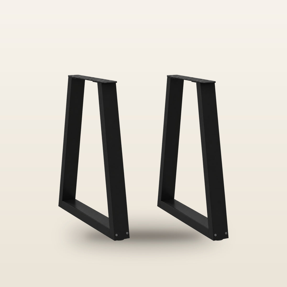 Pieds de table à manger en V en acier, lot de 2, 60 × 72 cm, vue de face sur fond beige
